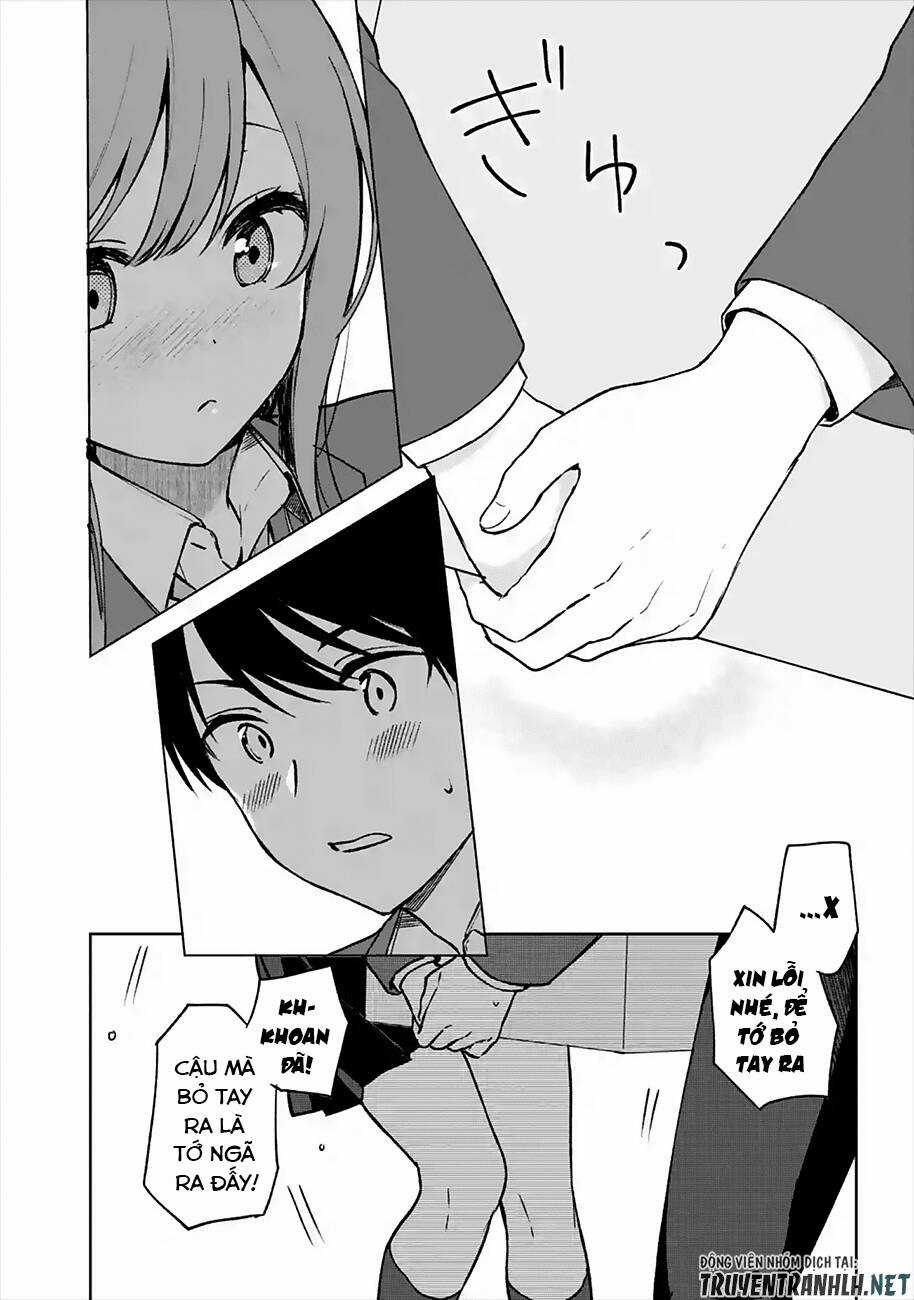 Chikan Saresou Ni Natteiru S-Kyuu Bishoujo Wo Tasuketara Tonari No Seki No Osananajimi Datta Chapter 14 trang 8