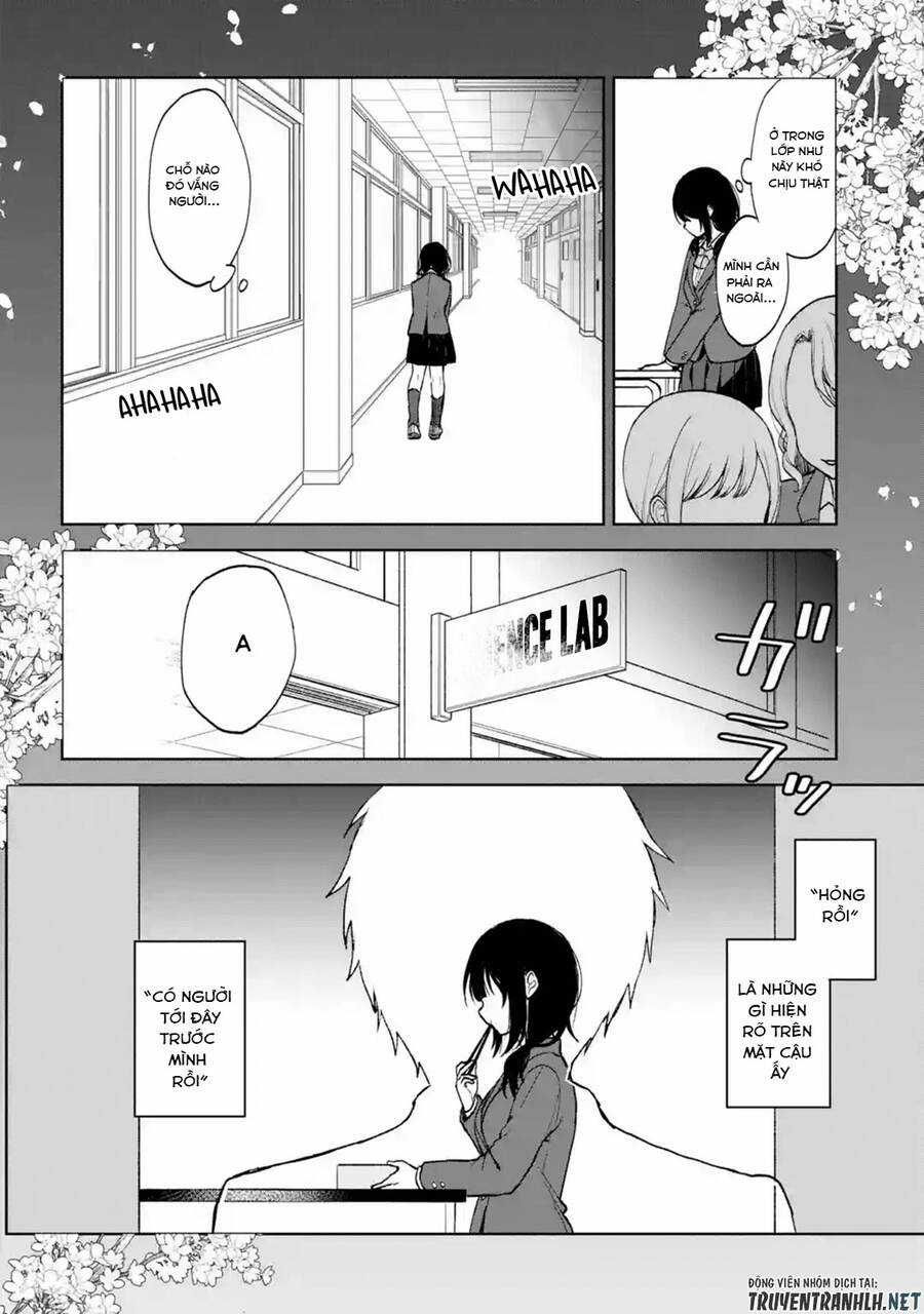 Chikan Saresou Ni Natteiru S-Kyuu Bishoujo Wo Tasuketara Tonari No Seki No Osananajimi Datta Chapter 23 trang 3