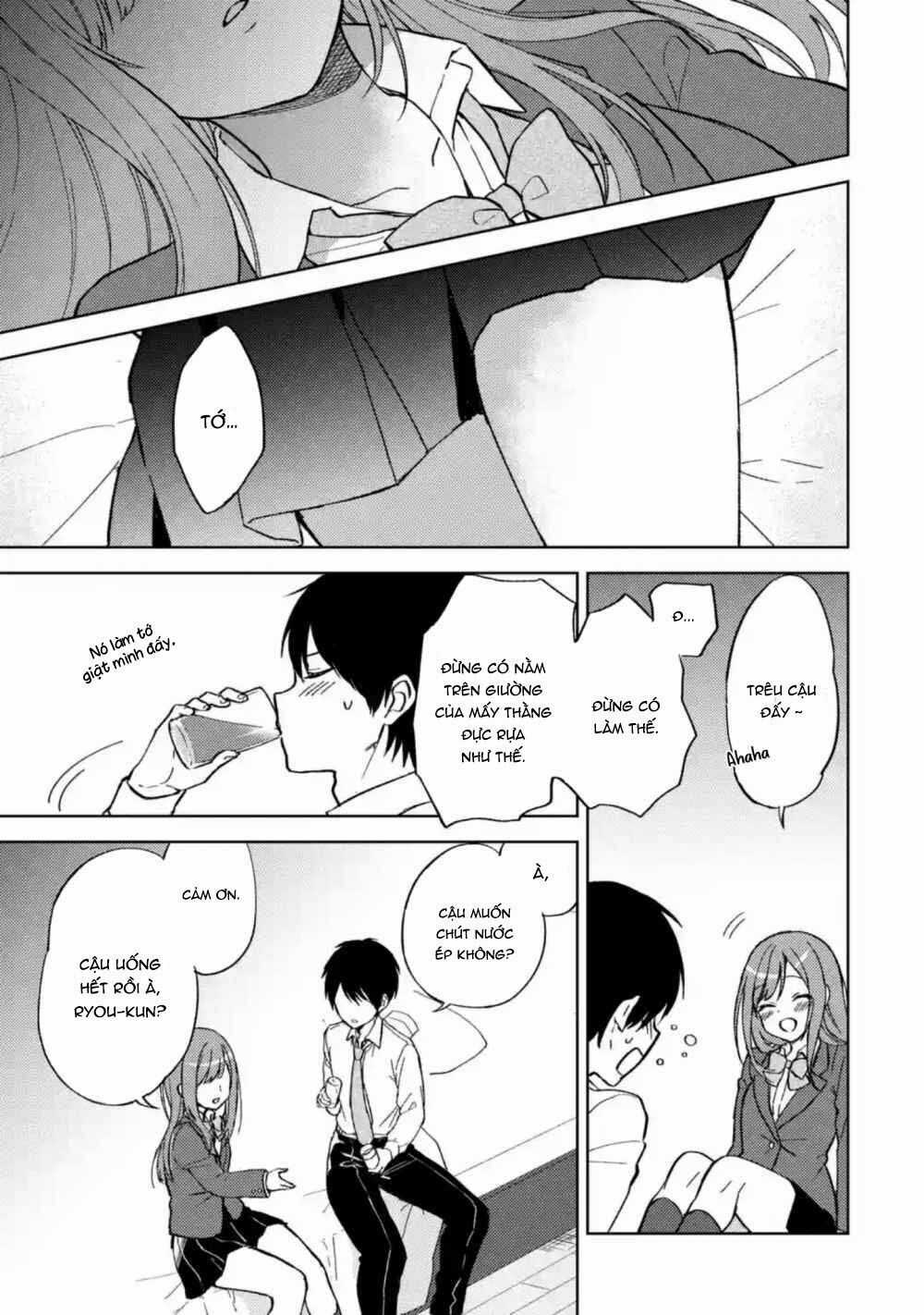 Chikan Saresou Ni Natteiru S-Kyuu Bishoujo Wo Tasuketara Tonari No Seki No Osananajimi Datta Chapter 5 trang 9