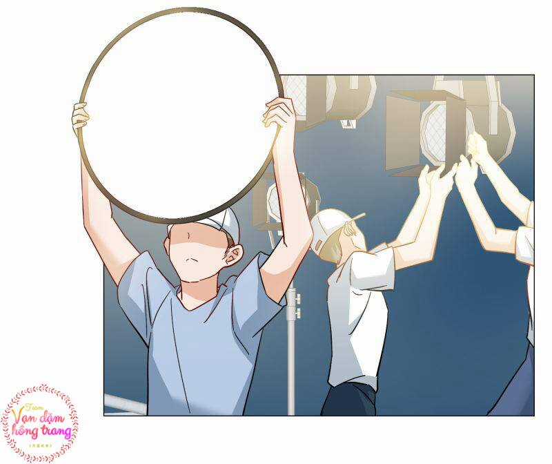 Cô Ấy Đến Rồi, Xin Nằm Xuống! Chapter 261 trang 2