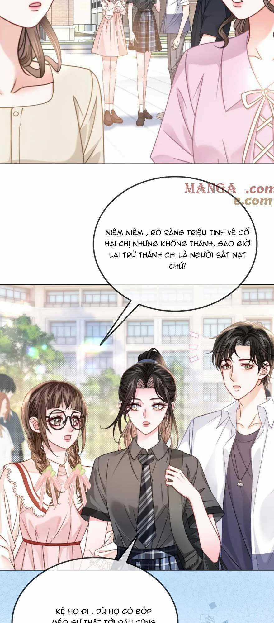 thân phận của phu nhân làm chấn động cả thành phố. Chapter 33 trang 23