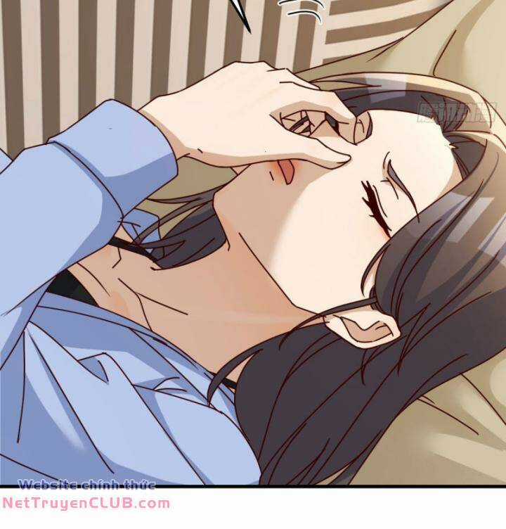 Trong Nhà Có 2 Bạn Gái Song Sinh Chapter 304 trang 13